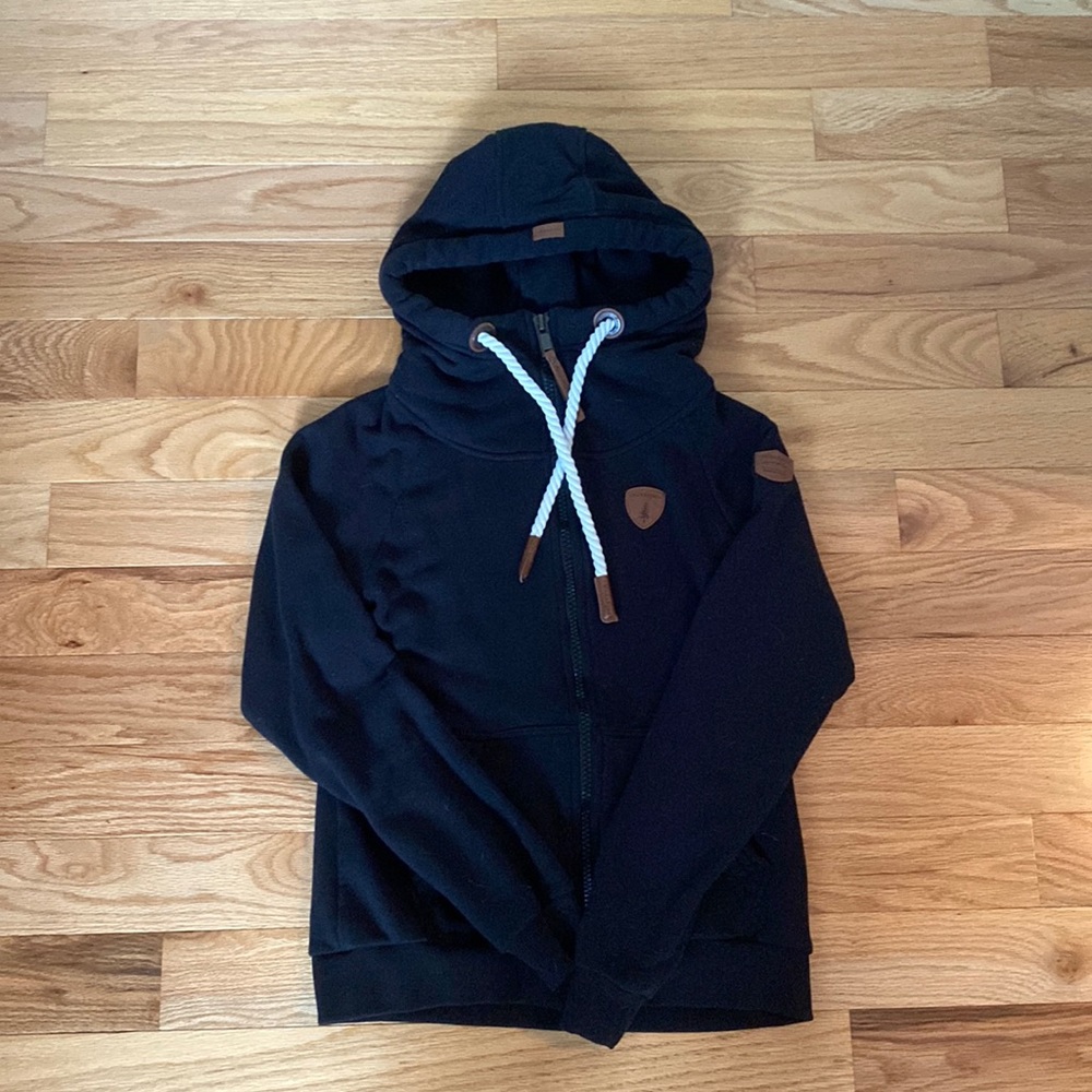 Wanakome Hera Hoodie